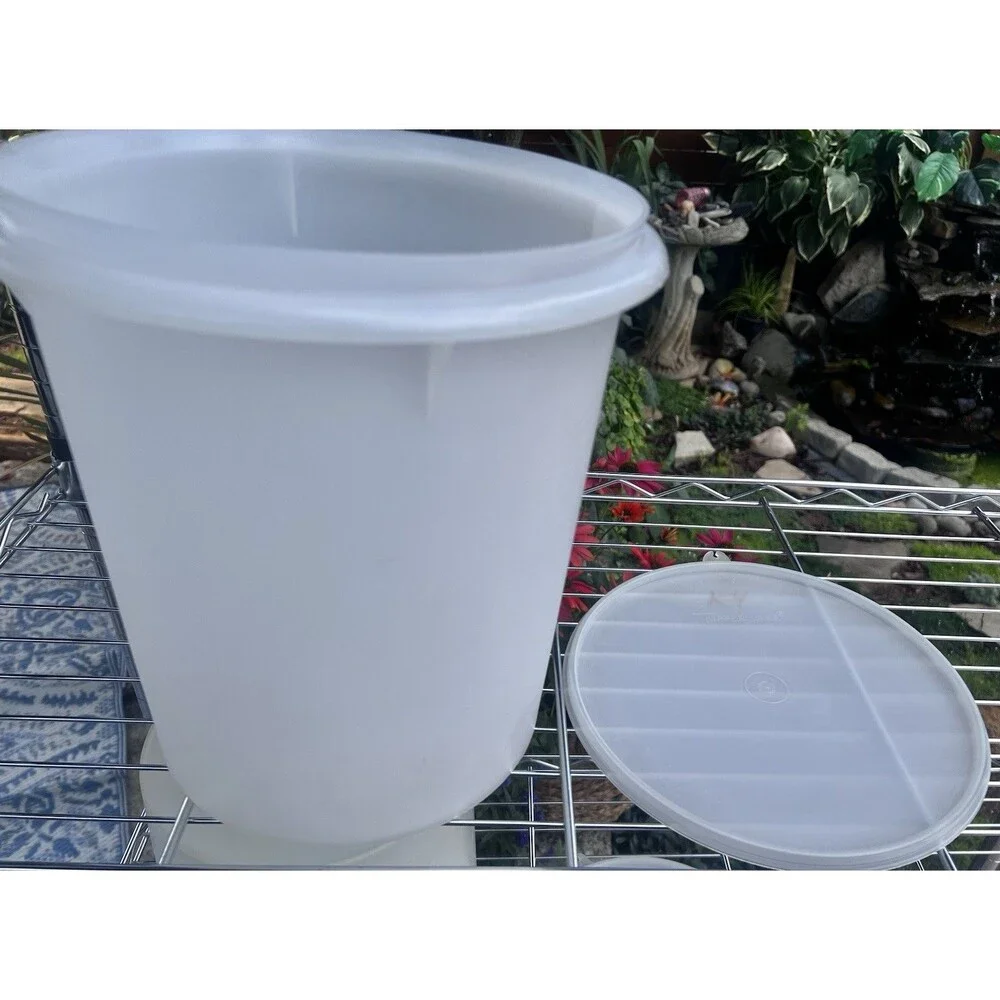 Big Vintage Tupperware Giant Tall Round Canister 255-16 Sheer White w/1203-5 Lid